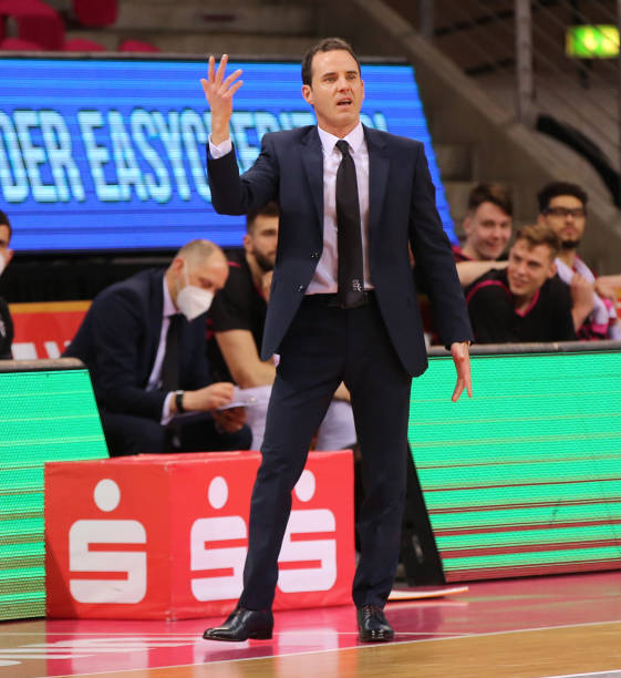 蒙卡达在欧 蒙卡达在欧